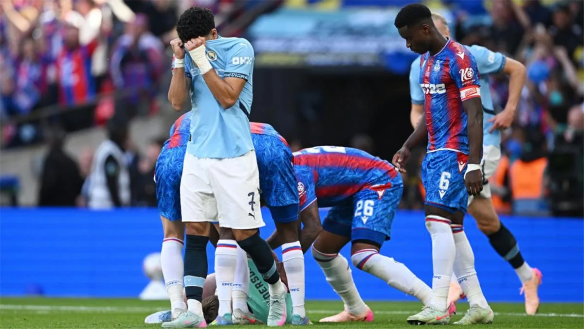 تقييم أداء عمر مرموش في مباراة نهائي كأس الاتحاد الإنجليزي بين مانشستر سيتي وكريستال بالاس
