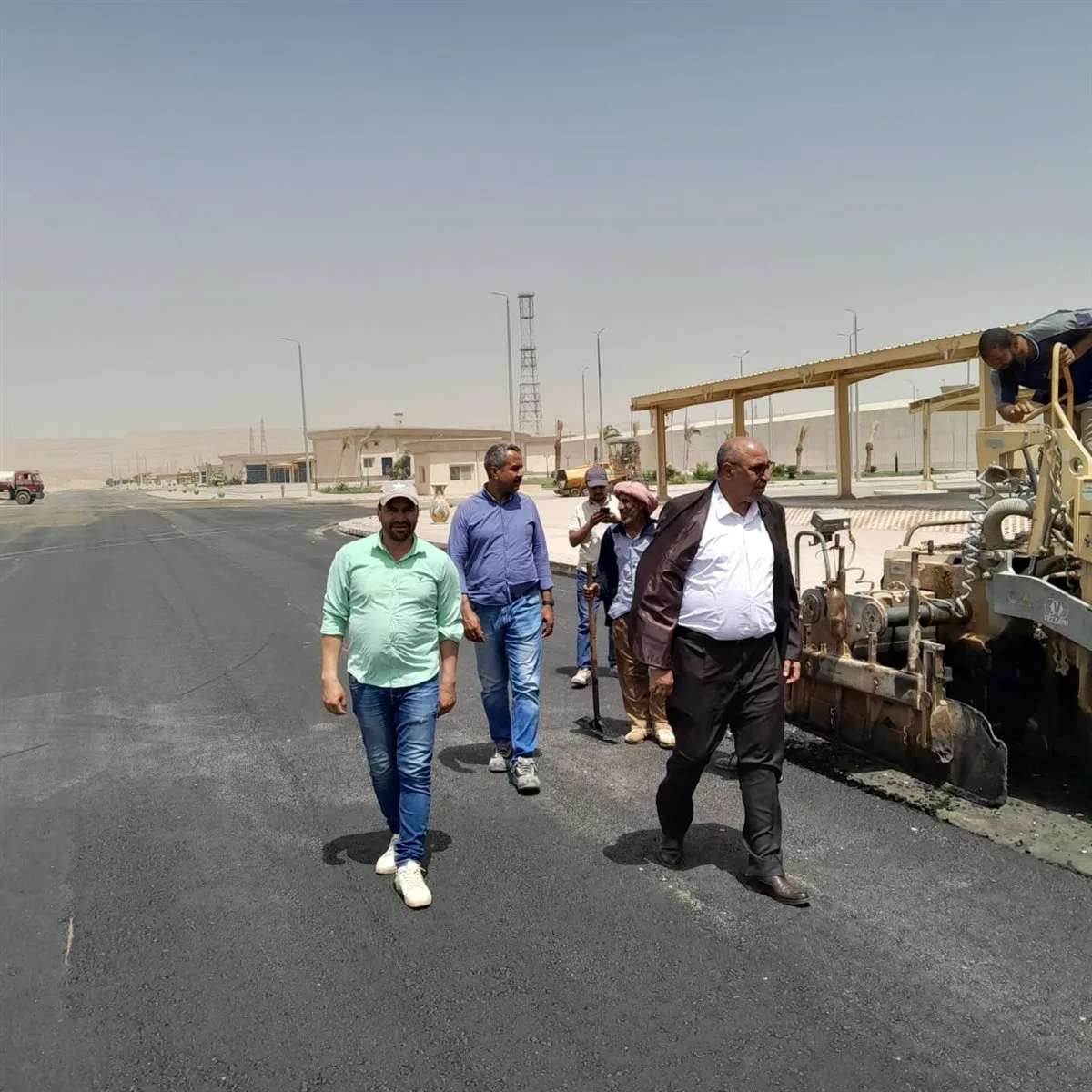 تكلفة 32 مليون جنيه لمشروعات الطرق الداخلية في أخميم الجديدة (صور) تكلفة 32 مليون جنيه لمشروعات الطرق الداخلية في أخميم الجديدة (صور)