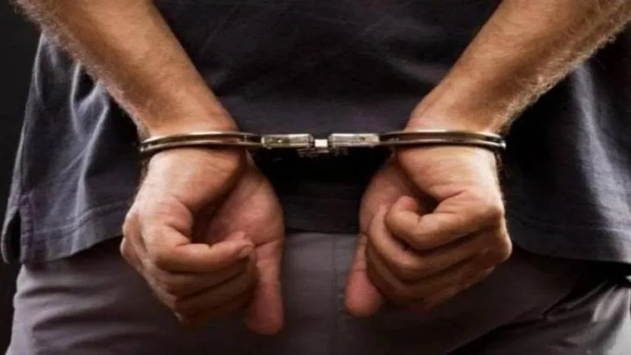 تمديد احتجاز المتهم في اقتحام مستشفى المسلة التخصصي بسلاح أبيض لمدة 15 يومًا تمديد احتجاز المتهم في اقتحام مستشفى المسلة التخصصي بسلاح أبيض لمدة 15 يومًا