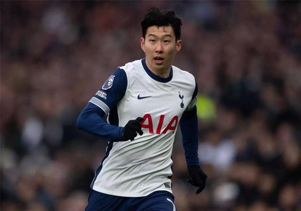 توتنهام يعلن غياب الكوري الجنوبي سون عن نصف نهائي بطولة الدوري الأوروبي توتنهام يعلن غياب الكوري الجنوبي سون عن نصف نهائي بطولة الدوري الأوروبي