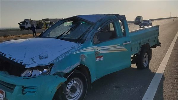 توجيه عاجل من محافظ مطروح بشأن حادث انقلاب سيارة نقل عمال بطريق العلمين توجيه عاجل من محافظ مطروح بشأن حادث انقلاب سيارة نقل عمال بطريق العلمين