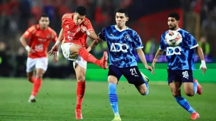 توقيت مباراة الأهلي وسيراميكا في الدوري والترددات التلفزيونية الناقلة لها توقيت مباراة الأهلي وسيراميكا في الدوري والترددات التلفزيونية الناقلة لها