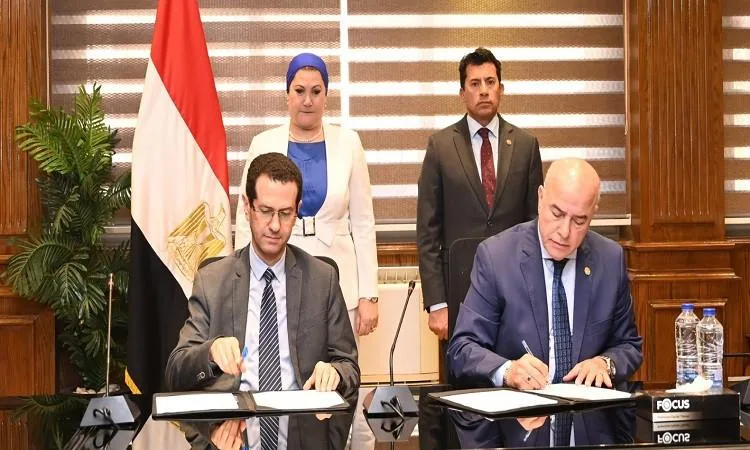 توقيع برتوكول تعاون لدعم حقوق الأطفال في المجالات الرياضية والثقافية توقيع برتوكول تعاون لدعم حقوق الأطفال في المجالات الرياضية والثقافية