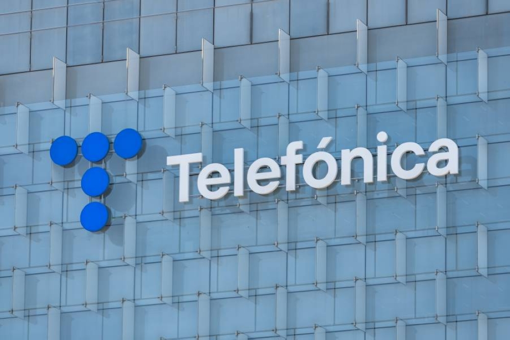 «تيليفونيكا» تخطط لخفض بين 4 و5 آلاف وظيفة في إسبانيا «تيليفونيكا» تخطط لخفض بين 4 و5 آلاف وظيفة في إسبانيا