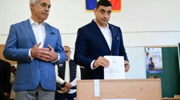 فوز جورج سيميون اليميني المتطرف بالجولة الأولى من الانتخابات الرئاسية المعادة برومانيا