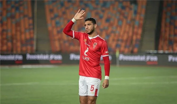 ثلاثي الأهلي السابق يختتمون فصول قصتهم مع النادي الأحمر ثلاثي الأهلي السابق يختتمون فصول قصتهم مع النادي الأحمر