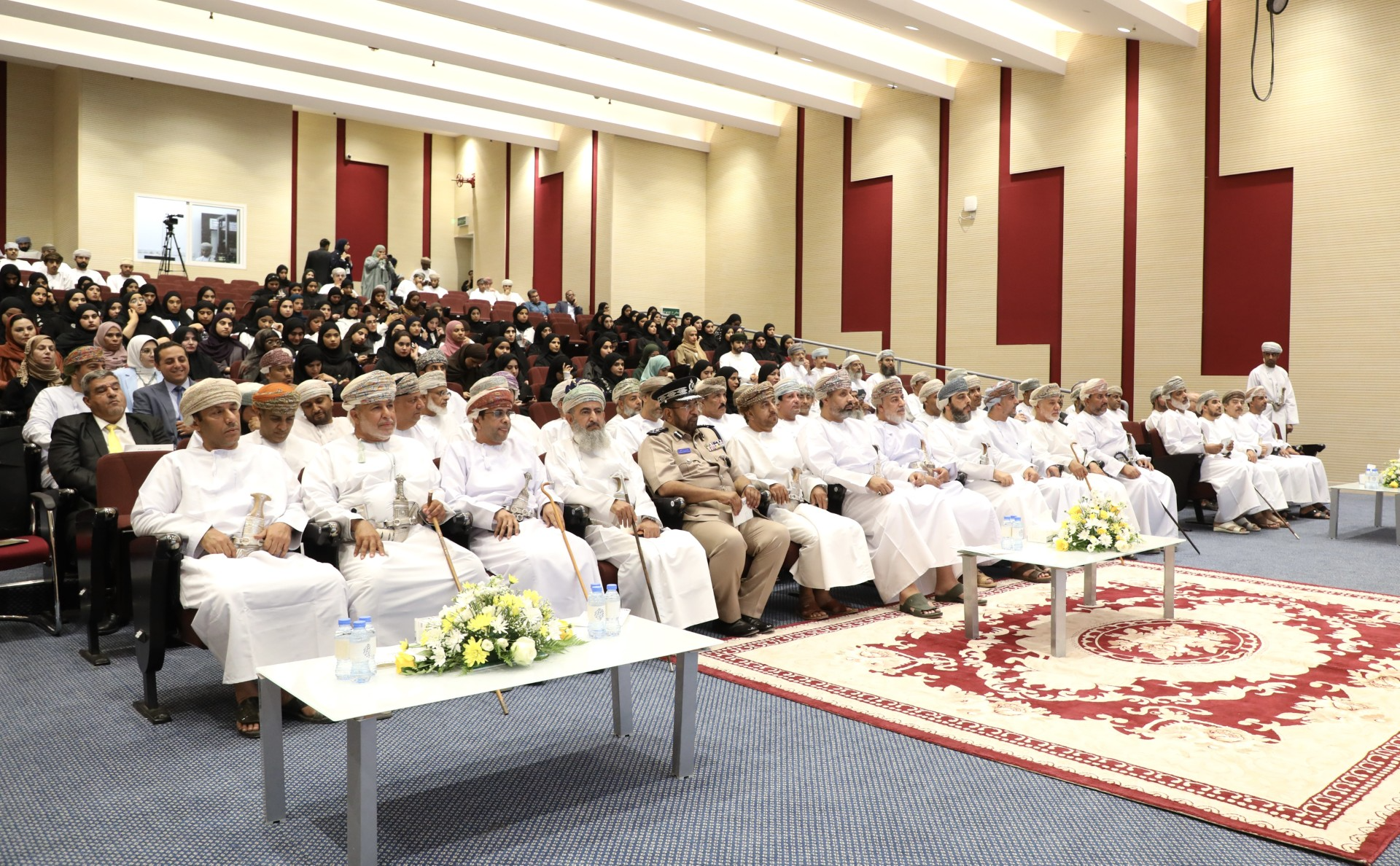 جامعة الشرقية تناقش الأداء البحثي ومؤشراته في يوم البحث العلمي جامعة الشرقية تناقش الأداء البحثي ومؤشراته في يوم البحث العلمي