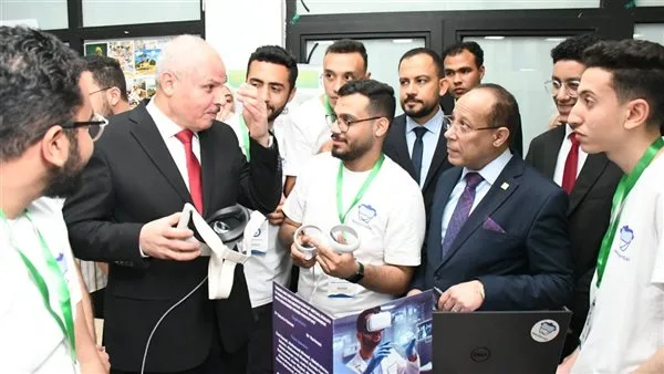 جامعة القناة تنظم معرض الابتكارات الطلابية جامعة القناة تنظم معرض الابتكارات الطلابية