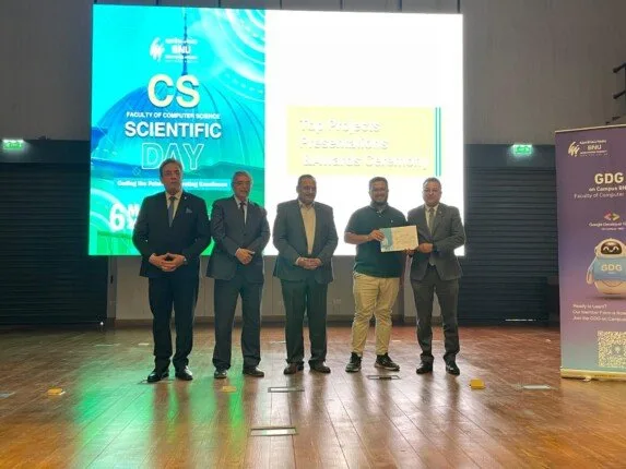 جامعة بنها الأهلية تحتفي بنجوم المستقبل في اليوم العلمي لكلية علوم الحاسب جامعة بنها الأهلية تحتفي بنجوم المستقبل في اليوم العلمي لكلية علوم الحاسب