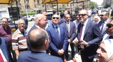 جبران ومحافظ القاهرة يتفقدان أماكن انتظار لائقة لعمال التراحيل