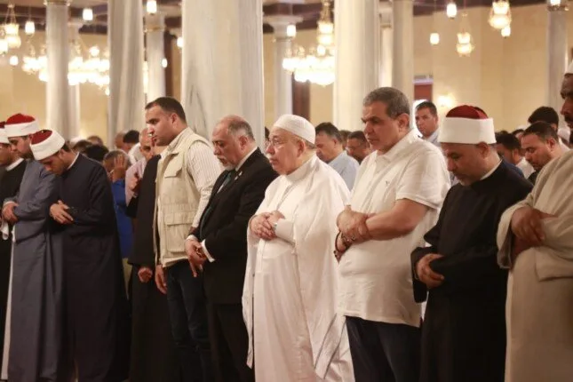 جدول مواقيت الصلاة في محافظات مصر غداً الجمعة 9 مايو 2025 جدول مواقيت الصلاة في محافظات مصر غداً الجمعة 9 مايو 2025