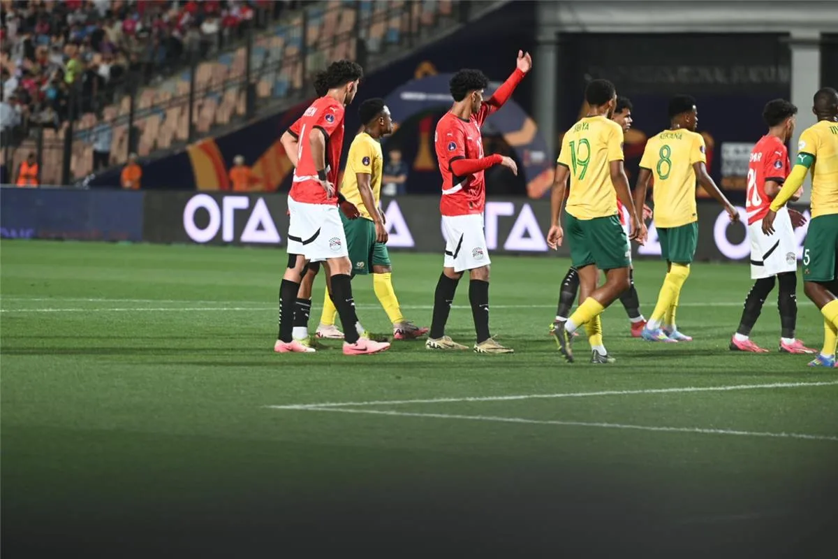 جنوب إفريقيا تكتسح سيراليون برياعية وتهدد مشوار مصر في كأس أمم إفريقيا للشباب جنوب إفريقيا تكتسح سيراليون برياعية وتهدد مشوار مصر في كأس أمم إفريقيا للشباب