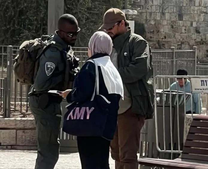 احتلال يستدعي صحفيين من القدس للاستجواب احتلال يستدعي صحفيين من القدس للاستجواب