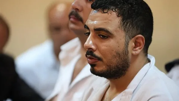 حبس والدة الجاني في التجمع 6 أشهر.. “السر يعود إلى حفيدها” حبس والدة الجاني في التجمع 6 أشهر.. “السر يعود إلى حفيدها”