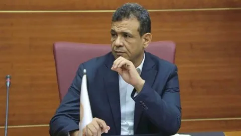حبس وزير الصحة الليبي لمخالفة ضوابط استيراد علاج للأورام حبس وزير الصحة الليبي لمخالفة ضوابط استيراد علاج للأورام