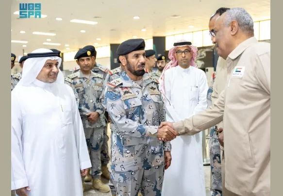 حرس الحدود يستقبل آخر دفعة من حجاج السودان في ميناء جدة الإسلامي