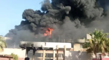 حريق هائل يلتهم مصنع بلاستيك بالمنطقة الصناعية في 6 أكتوبر