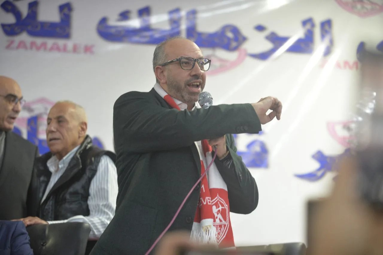 حسام المندوه: أزمة صحية لرئيس الزمالك بسبب الضغوط، ومجلس الإدارة يقف إلى جانبه. حسام المندوه: أزمة صحية لرئيس الزمالك بسبب الضغوط، ومجلس الإدارة يقف إلى جانبه.