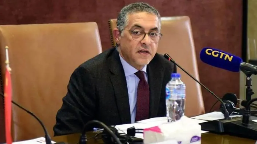 حسام هيبة: رواد الأعمال يحصلون على خدمة VIP في مراكز خدمات المستثمرين دون رسوم إضافية حسام هيبة: رواد الأعمال يحصلون على خدمة VIP في مراكز خدمات المستثمرين دون رسوم إضافية