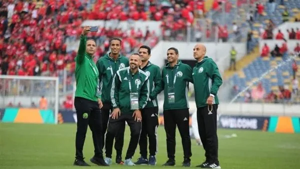 حكام الممتاز يترقبون صرف مستحقات أول 4 جولات بالمرحلة النهائية للدوري حكام الممتاز يترقبون صرف مستحقات أول 4 جولات بالمرحلة النهائية للدوري