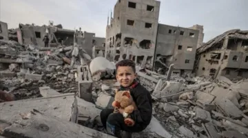 حكومة غزة: إسرائيل قصفت 234 مركز إيواء ونزوح منذ بدء الحرب