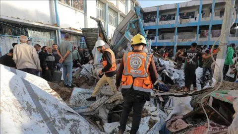 حماس تدعو لمحاسبة إسرائيل دوليًا بعد قصف مدرسة نازحين بغزة حماس تدعو لمحاسبة إسرائيل دوليًا بعد قصف مدرسة نازحين بغزة