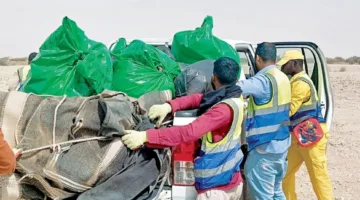 حملة نظافة موسعة في مناطق المخيمات
