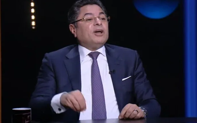 خالد ابوبكر لـ"راغده شهلوب": انا محتاج 55 حلقه عشان اشرحلك يعني ايه النادي الاهلي خالد ابوبكر لـ"راغده شهلوب": انا محتاج 55 حلقه عشان اشرحلك يعني ايه النادي الاهلي