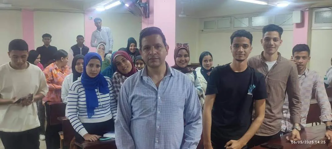 ختام دورات ريادة الأعمال بمديرية الشباب والرياضة بالبحيرة.. صور ختام دورات ريادة الأعمال بمديرية الشباب والرياضة بالبحيرة.. صور
