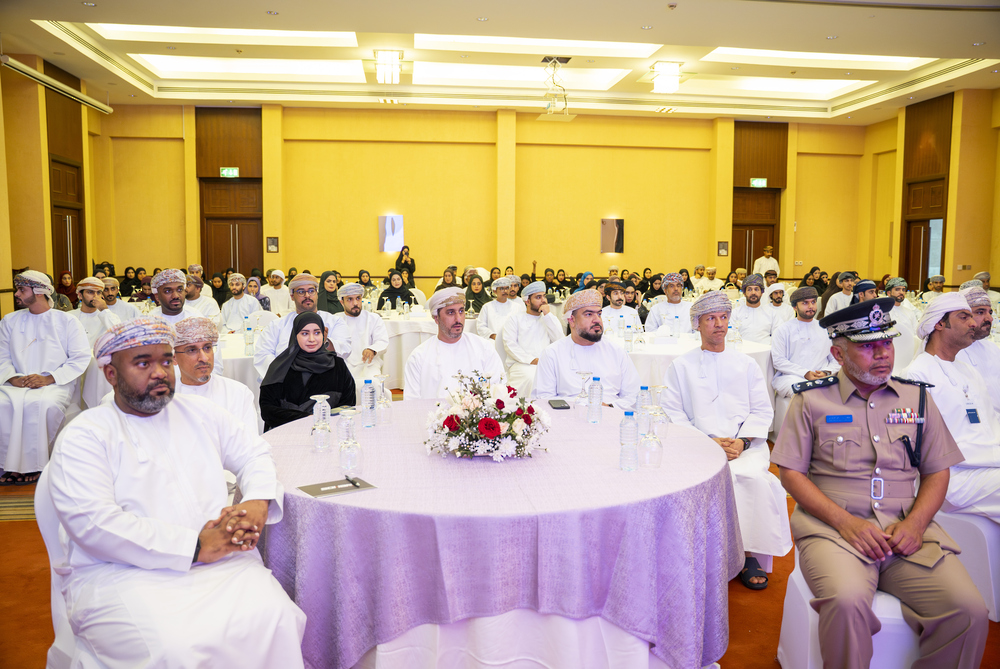ختام معسكر إدارة سلاسل التوريد واللوجستيات بصحار ختام معسكر إدارة سلاسل التوريد واللوجستيات بصحار