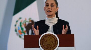 رئيسة المكسيك: رفضنا خطة ترامب لإرسال قوات أمريكية عبر الحدود