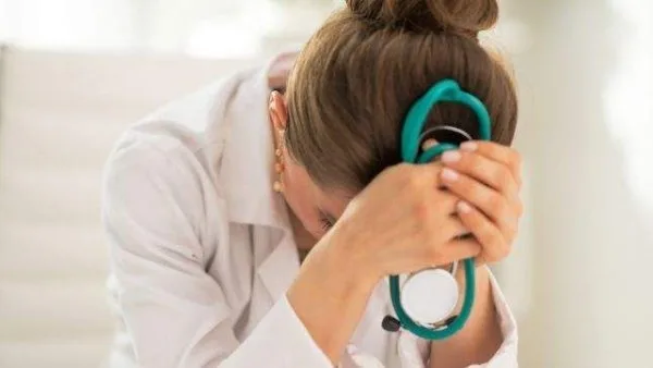 خريجة خدمة اجتماعية.. كواليس سقوط طبيبة التجميل المزيفة بالهرم خريجة خدمة اجتماعية.. كواليس سقوط طبيبة التجميل المزيفة بالهرم