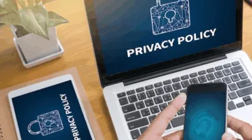 خطأ شائع يرتكبه الكثيرون.. خبيرة في التكنولوجيا تشرح كيفية تأمين بياناتك الرقمية أثناء السفر