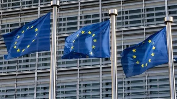 خطط أوروبية لفرض رسوم جمركية على سلع أمريكية بقيمة 113 مليار دولار خطط أوروبية لفرض رسوم جمركية على سلع أمريكية بقيمة 113 مليار دولار