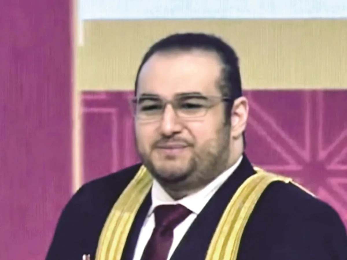 د. جمال حنون الحائز على جائزة التميز البحثي لـ "الشرق": تحقيق الاستدامة المائية بإدارة المخزون الإستراتيجي د. جمال حنون الحائز على جائزة التميز البحثي لـ "الشرق": تحقيق الاستدامة المائية بإدارة المخزون الإستراتيجي