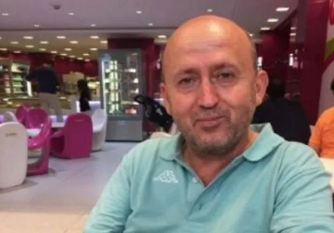 د. خالد فتحي: قراءة في مجموعة “أنا بنت مين؟” لحسام بدراوي: حين يُعانق الأدبُ الفكرَ ويُشرّح الواقع د. خالد فتحي: قراءة في مجموعة “أنا بنت مين؟” لحسام بدراوي: حين يُعانق الأدبُ الفكرَ ويُشرّح الواقع