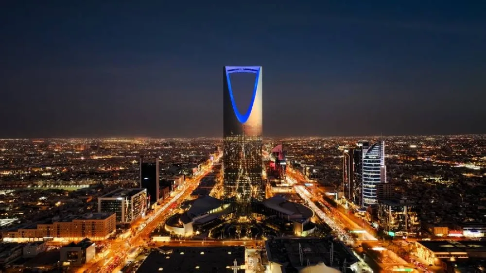 «دار الأركان» تفتتح أول صالة عرض حصرية لمجموعة «أرماني كازا» بالرياض «دار الأركان» تفتتح أول صالة عرض حصرية لمجموعة «أرماني كازا» بالرياض