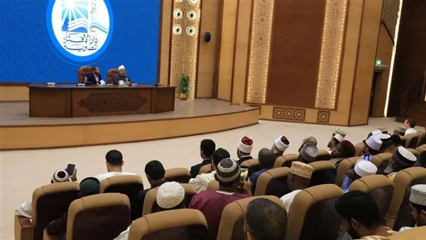 دار الإفتاء تستضيف وفدًا من أئمة ست دول إفريقية بمناسبة اختتام تدريبهم في أكاديمية الأزهر العالمية