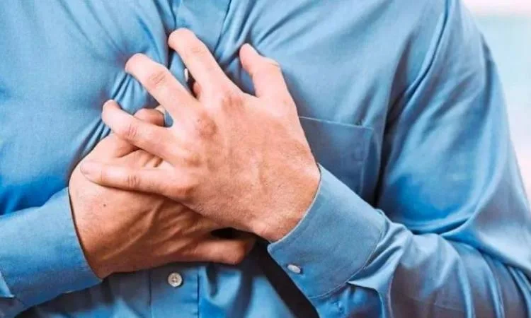 دراسة: تقليل استهلاك السوائل لا يساعد مرضى فشل القلب دراسة: تقليل استهلاك السوائل لا يساعد مرضى فشل القلب