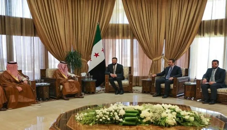 دعم الأجور في سوريا: السعودية تتولى مساعدة مباشرة لموظفي القطاع العام في البلاد دعم الأجور في سوريا: السعودية تتولى مساعدة مباشرة لموظفي القطاع العام في البلاد