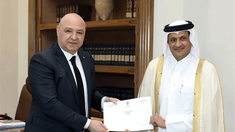 دعوة رسمية للرئيس عون لحضور قمة التنمية الاجتماعية في قطر دعوة رسمية للرئيس عون لحضور قمة التنمية الاجتماعية في قطر
