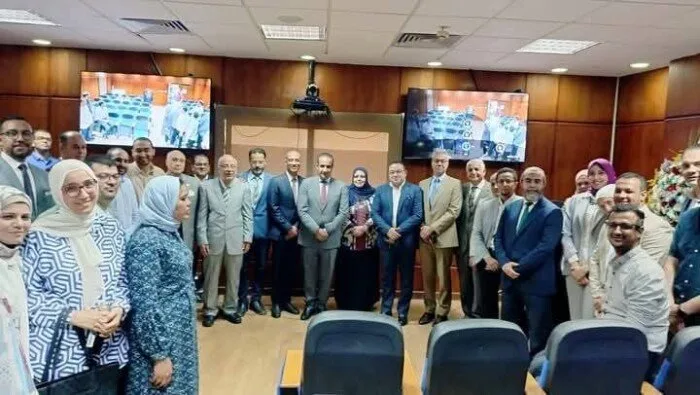 دور الموجات الصوتية في جراحة الكبد خلال ندوة علمية في المعهد القومي للكبد بالمنوفية دور الموجات الصوتية في جراحة الكبد خلال ندوة علمية في المعهد القومي للكبد بالمنوفية