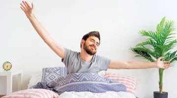 ذكر يغفر ذنوبك ولن يأخذ منك دقيقة.. ردده عن الاستيقاظ من النوم