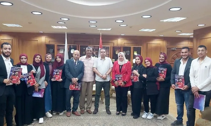“رؤية فريدة وإبداع في الملاعب”.. 3 مشاريع تخرج بارزة لقسم الصحافة بكلية الآداب في كفر الشيخ “رؤية فريدة وإبداع في الملاعب”.. 3 مشاريع تخرج بارزة لقسم الصحافة بكلية الآداب في كفر الشيخ