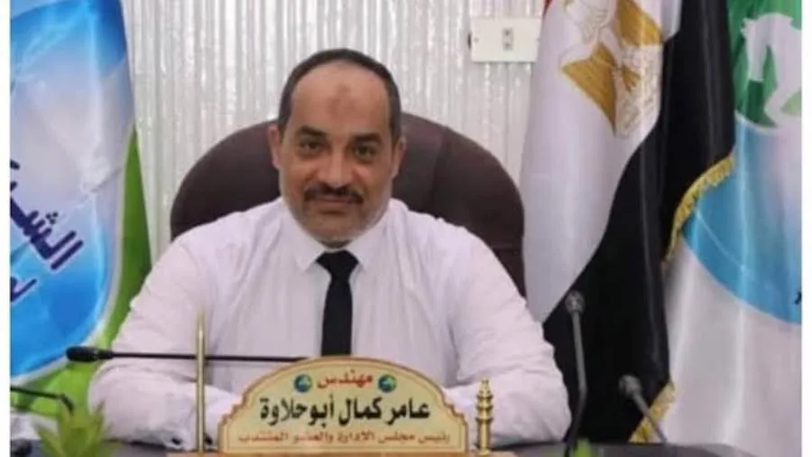 رئيس "مياه أسوان" يوجه بتعميم خدمة الخط الساخن على مستوى الأفرع والقطاعات رئيس "مياه أسوان" يوجه بتعميم خدمة الخط الساخن على مستوى الأفرع والقطاعات