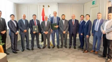 رئيس اقتصادية قناة السويس يشهد توقيع مشروع لإنتاج مواد التعبئة والتغليف