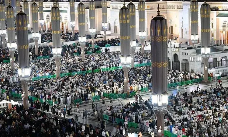 رئيس البعثة الرسمية للحج: وصول آخر فوج من حجاج القرعة إلى المدينة المنورة