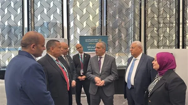 رئيس البنك الزراعي يشرف على الأعمال النهائية في مقر البنك بالعاصمة الإدارية استعدادًا لافتتاحه قريبًا.