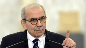 رئيس الحكومة اللبنانية يتفقد الحدود مع سوريا