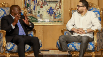 رئيس اللجنة الأولمبية الزامبية يبحث مع مصر تعزيز التعاون في الجودو
